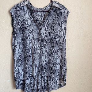 Marled reunited clothing size M